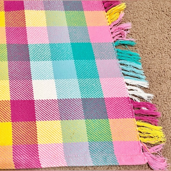 Target Easter/Spring Cloth Placemats in Plaid - Picture 3 of 3